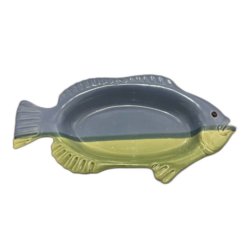 Nantucket Pottery Oven and Microwave Safe Blue Fish Casserole Dip Platter/Dish